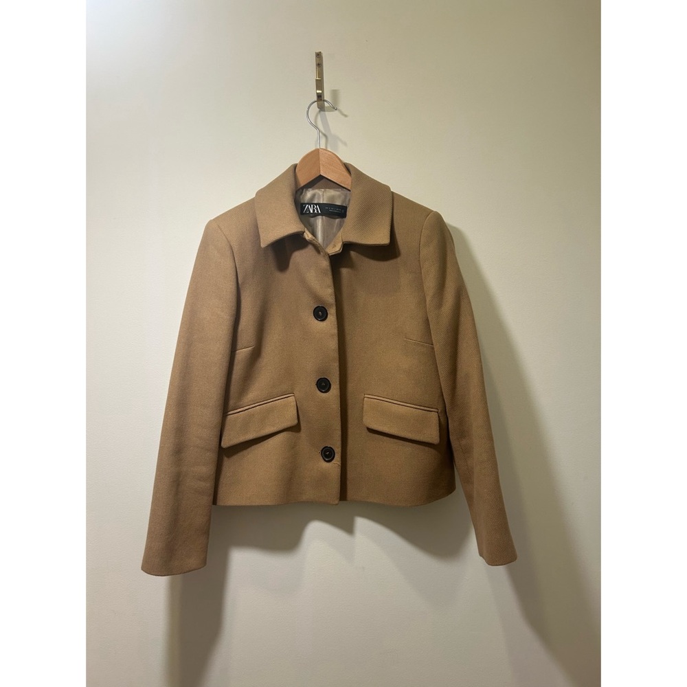 Zara Women's Tan Tweed Inspired Jacket